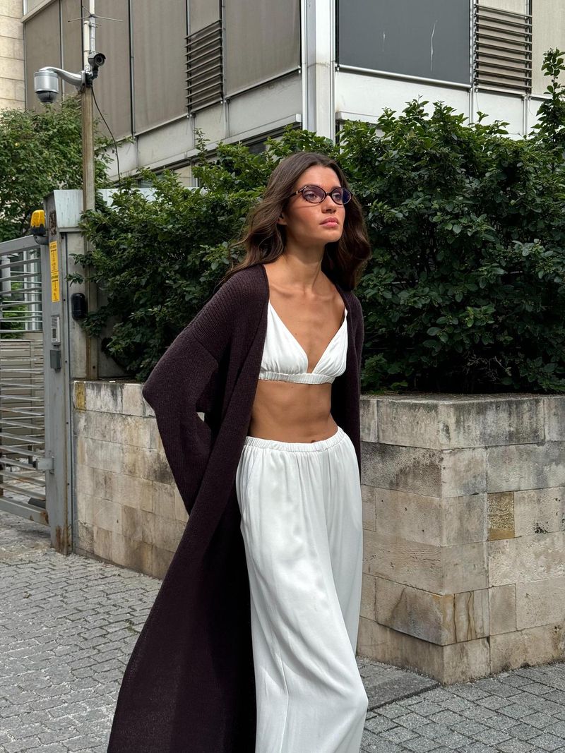 Transparenter Duster-Cardigan aus Strick – Langer Überwurf mit V-Ausschnitt für Boho-Urlaube und Street-Styling (Einheitsgröße) – Frühlings-Pastellkollektion_voghion.com