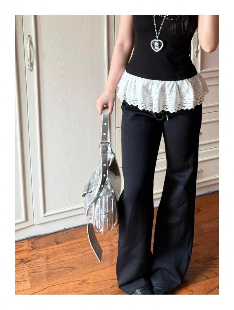 Un bolso de hombro moderno y versátil para otoño e invierno de 2025, con remaches plateados. Un estilo fresco y dulce adecuado para un estilo casual y versátil._voghion.com