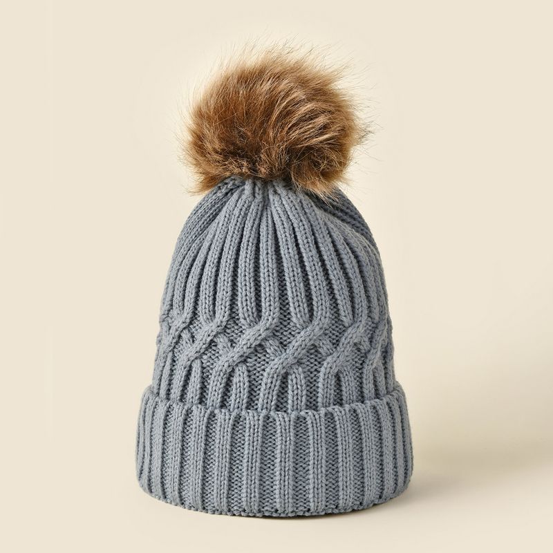 New Korean Style Women's Wool Knitted Hat Wholesale Autumn And Winter Warm Wool Ball Hat Thick Versatile Face Slimming Travel Hat_voghion.com