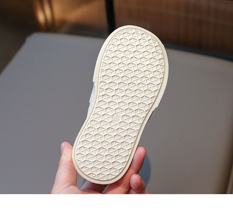 2024 Herbst Neue Kinder Canvas Klettverschluss Shell Kopf Koreanische Ausgabe Jungen Casual Single Mädchen Board Schuhe_voghion.com