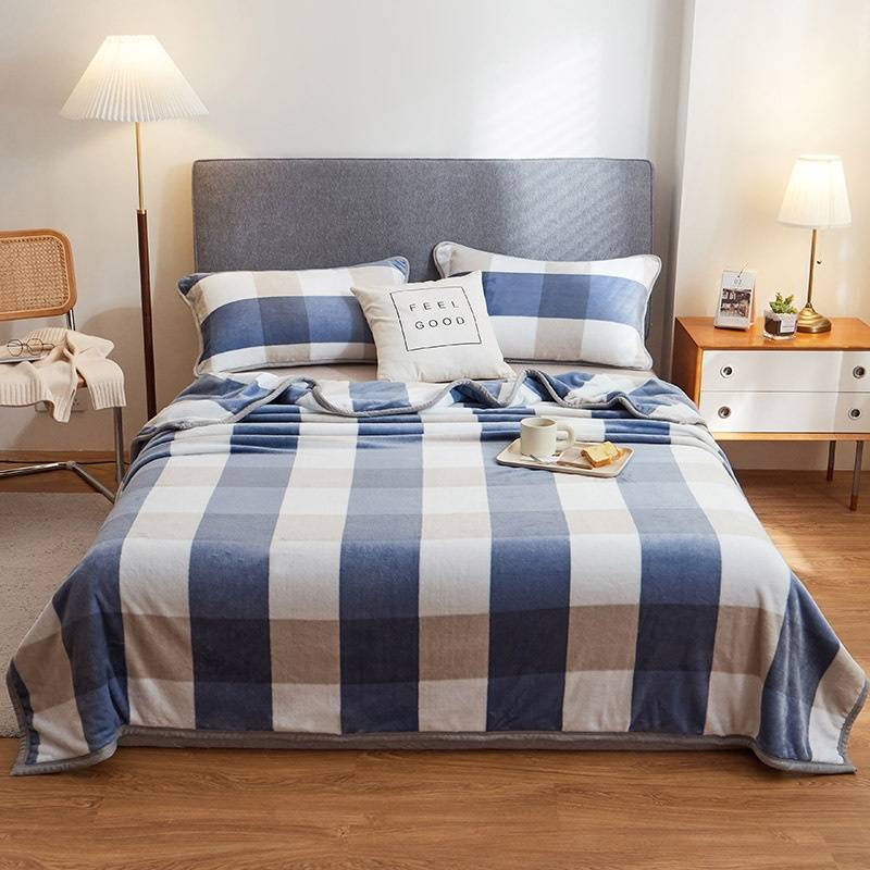 Home Textile Plush And Thick Milk Velvet Bed Sheet Plush Blanket_voghion.com
