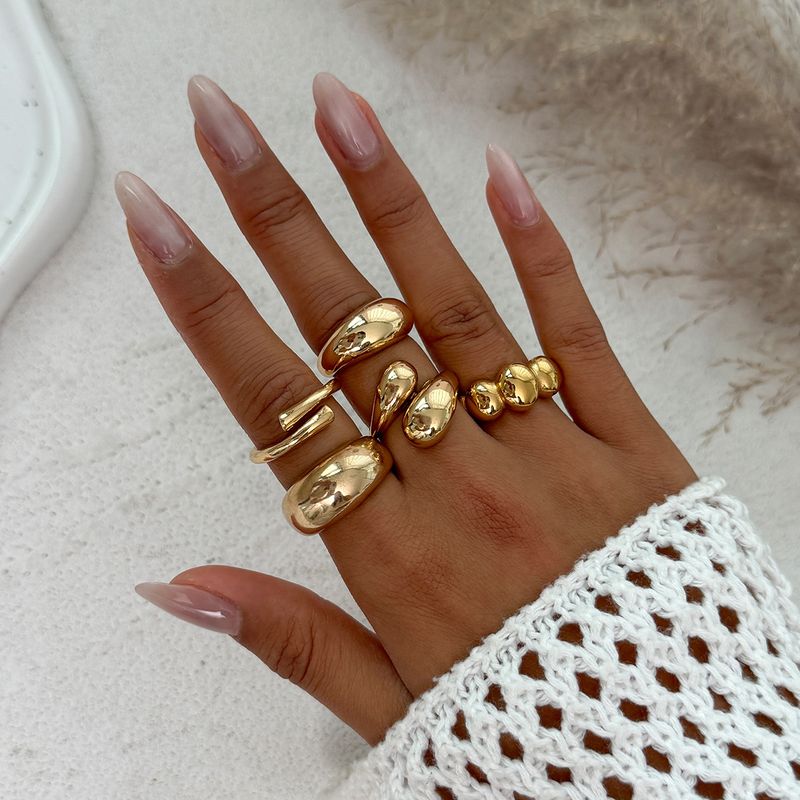 Nouveau design de niche asymétrique tendance et simple, bague ouverte_voghion.com