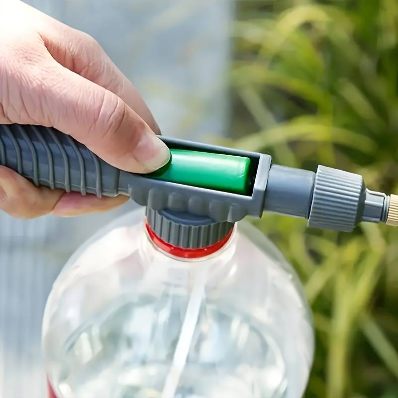 3pcs Handheld Adjustable Nozzle Plastic Garden Sprayer - 1pc Universal Thread European And American Standard Watering Can For Plants And Fertilizers_voghion.com