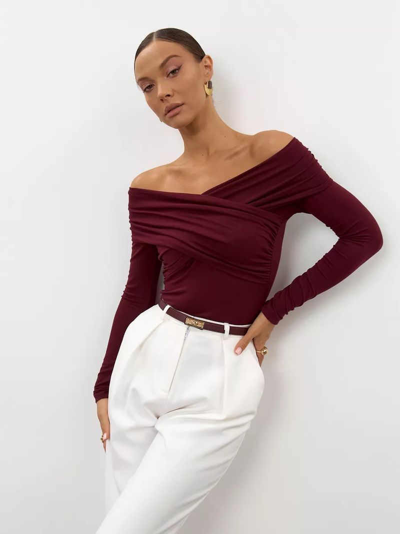 Top avvolgente con volant e spalle scoperte – Camicetta in cotone elasticizzato a maniche lunghe_voghion.com