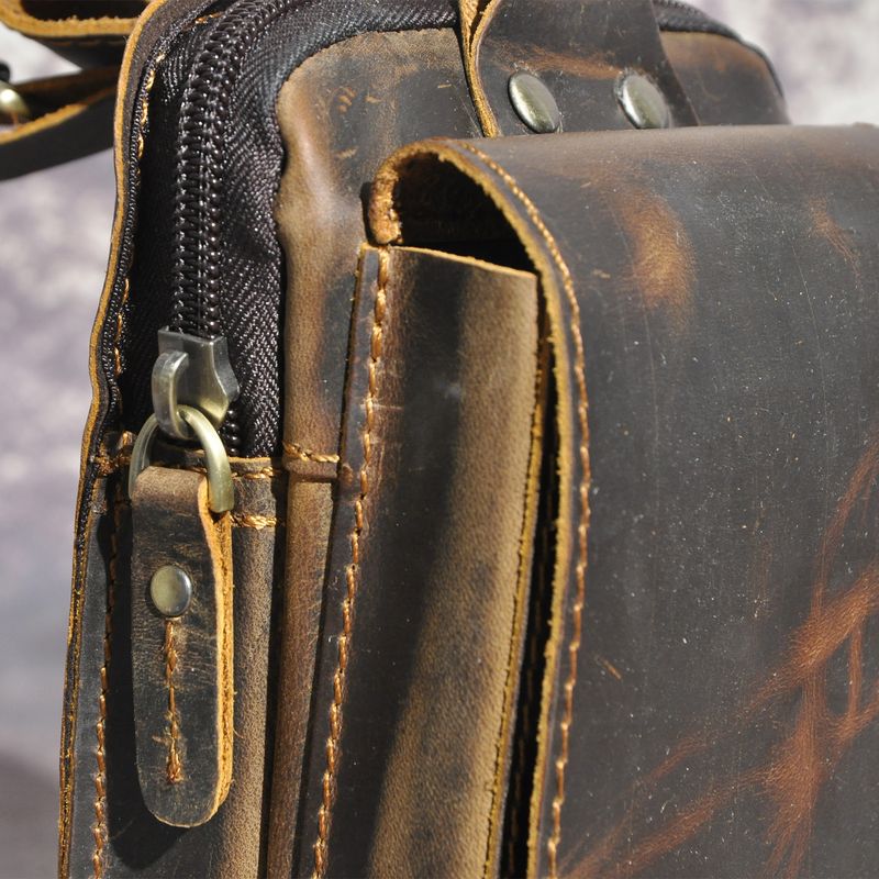 Head layer Crazy Horse Leather Cowhide Men's Trendy Cool Phone Camera Outdoor 6-inch Small Waist Bag with Hook 1609_voghion.com