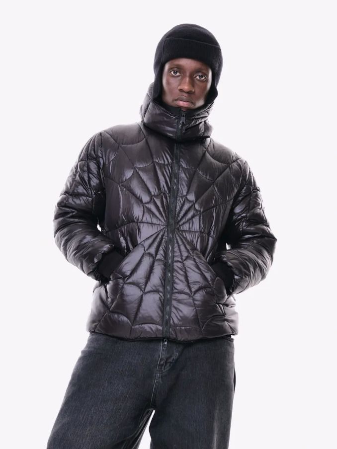 "Unisex Spider-Man Daunenjacke mit Kapuze – 550 FP weiße Gänsefedern, wendbarer winddichter Wintermantel (Übergroße Passform, ganztägiger Komfort)"_voghion.com