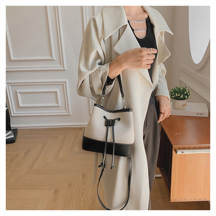 Bolsa feminina nova moda bolsa transversal oblíqua com cordão patchwork bolsa balde de lona_voghion.com