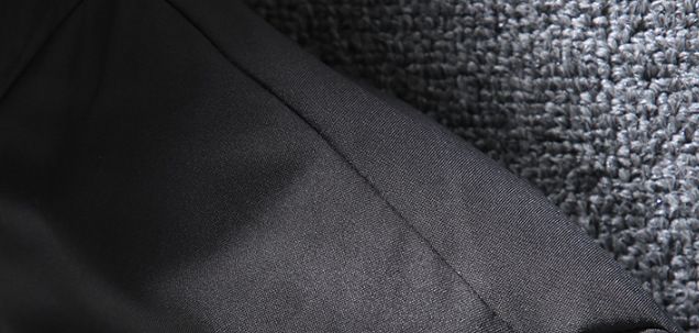 Herrenbekleidung Lange Daunenjacke Arbeitskleidung Modische Outdoor-Tigerkopf-Imitationsstickerei Herren-Knielänge Verdickte Jacke_voghion.com