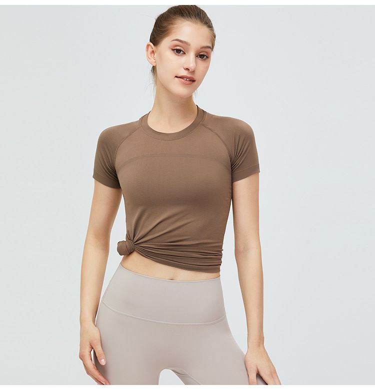 Seamless Nude Yoga Sports Top Women's Short Sleeved T-shirt Tennis Breathable Quick Drying Fitness Suit_voghion.com