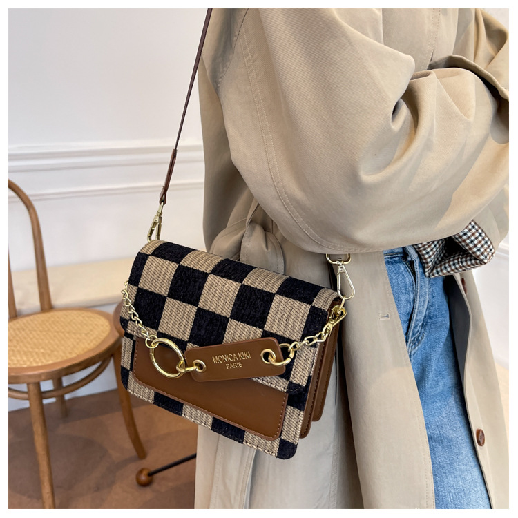 Herbst- und Wintermodelle ins Wind Senior Sinn für exquisite Mode hundert passende Schachbrettgitter kleine quadratische Tasche Damen Umhängetasche_voghion.com