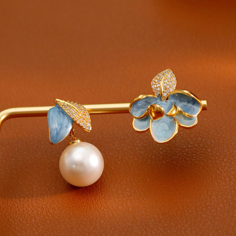 Women's Jewelry Enamel Oil Drip Asymmetrical Earrings Light Luxury Commuter Diamond Leaf Pearl Earrings Autumn And Winter_voghion.com