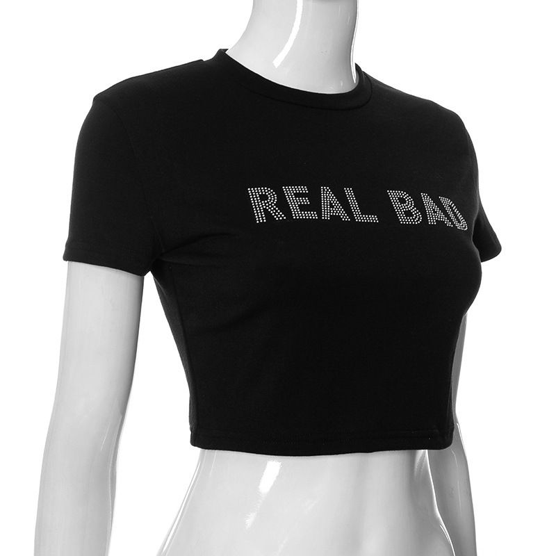 T-shirt a maniche corte con collo rotondo nudo e top attillato a diamante nuovo 2024 da donna_voghion.com