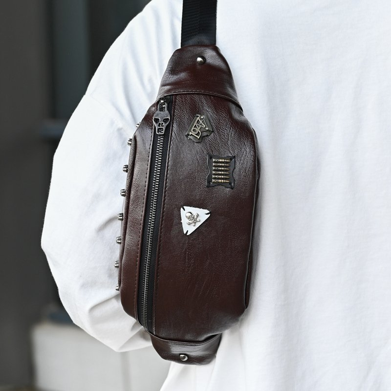 Männer brusttasche punk stud vintage umhängetasche mode PU multifunktionale gürteltasche straße lässig umhängetasche männer_voghion.com