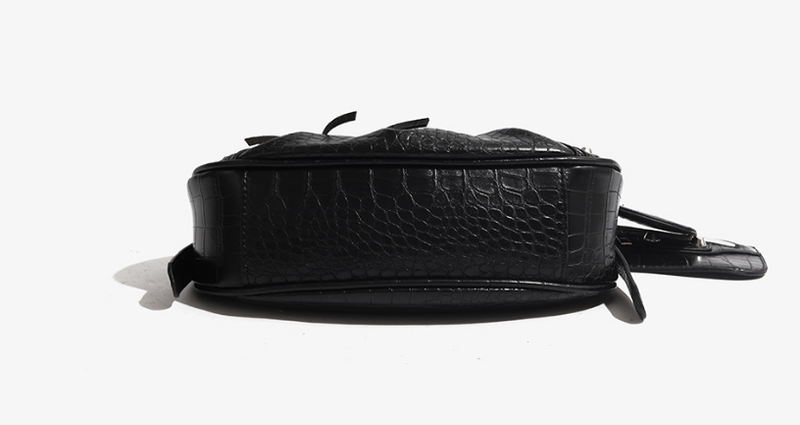 2024 Nuova borsa a tracolla monospalla di lusso con nappa e rivetto alla moda e alla moda, borsa da donna, borsa da moto, borsa da ascella_voghion.com
