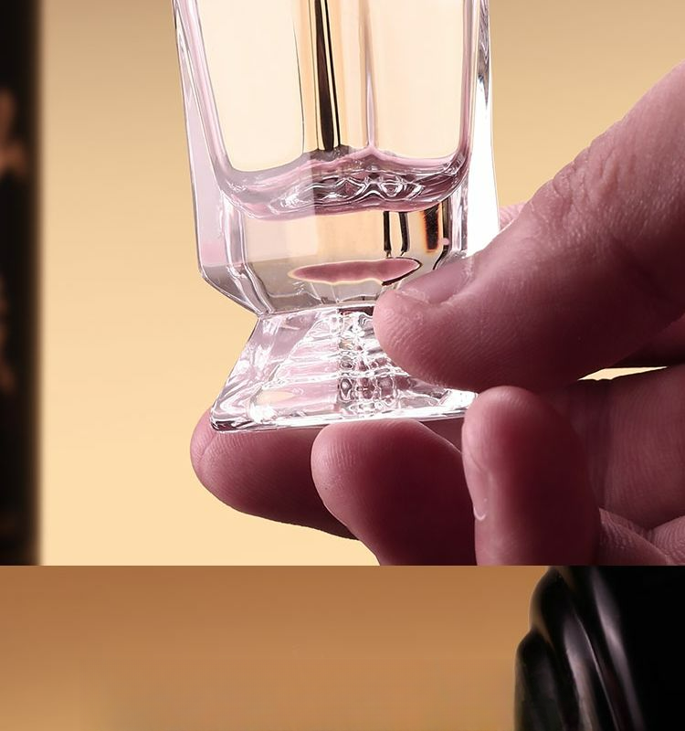 White Pyramid Thickened Divider Set Household Large Capacity One-Cup Special Small Wine Cup_voghion.com