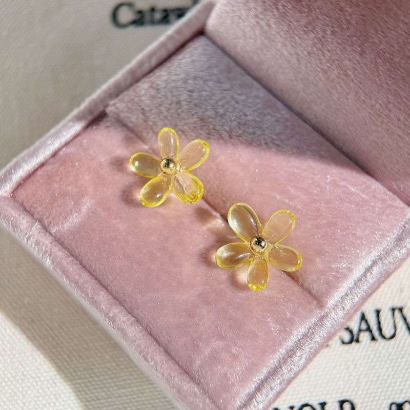Orecchini a forma di fiore in resina trasparente per donna, design semplice e di nicchia, orecchini versatili e dolci, nuova tendenza estiva_voghion.com