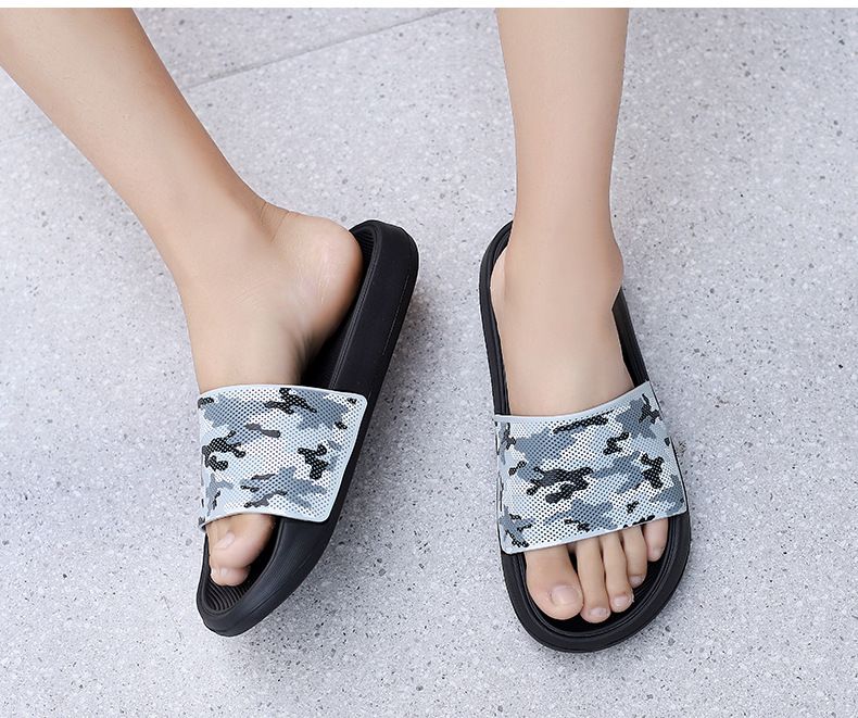Men's lightweight, anti slip, quick drying outdoor slippers in large 47, straight drag size 46_voghion.com
