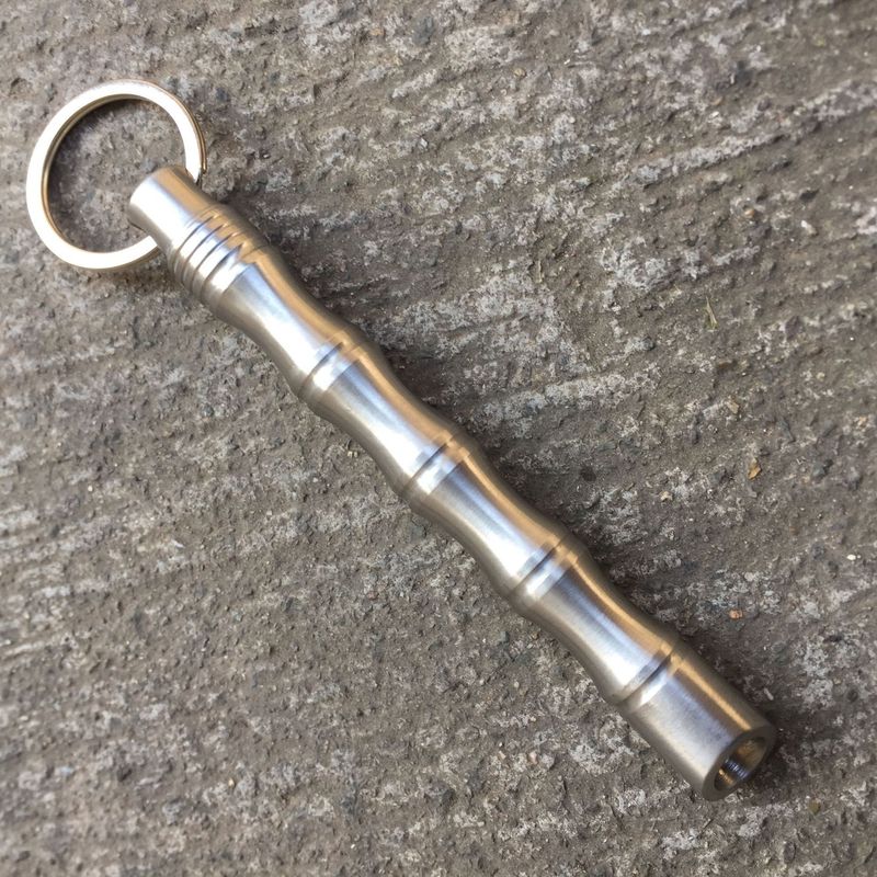 Stainless Steel Kubotan Self-Defense Tool – Tactical EDC Keychain With Glass Breaker For Emergency Escape & Personal Protection_voghion.com