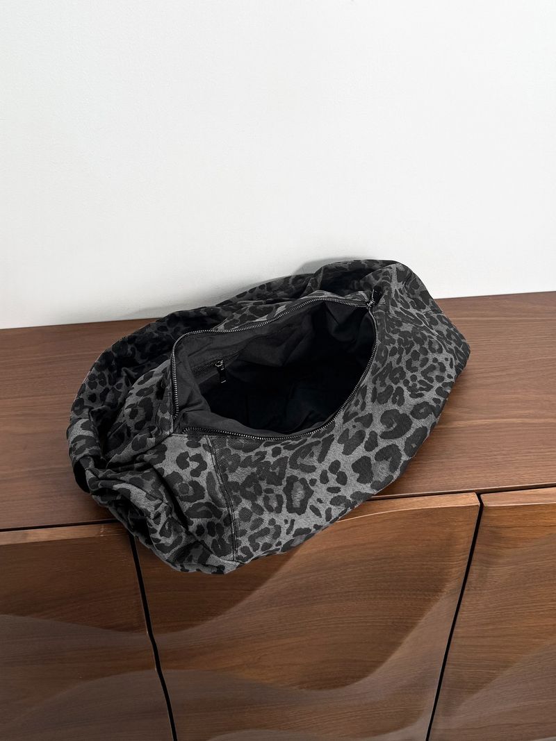 Leopard Print Canvas Women's 2025 New Large Capacity Crossbody Bag Shoulder Bag Shopping Bag_voghion.com