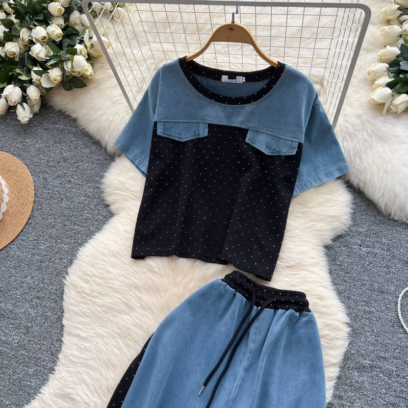 Retro sommerantrekk i Hong Kong-stil - Patchwork-topp med korte ermer og høylivede jeans med vide ben i to deler | Vintage Casual Chic_voghion.com