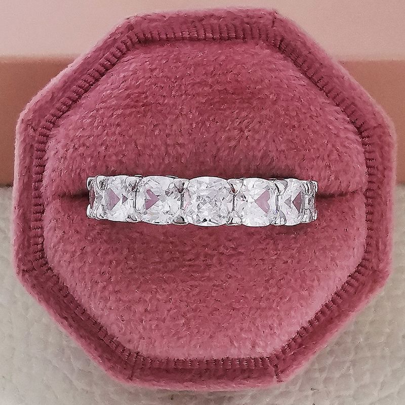 Anello semplice con diamante pieno di zirconi di lusso Senso di design avanzato di minoranza femminile r4577_voghion.com