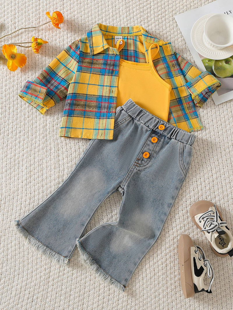 Completo alla moda per bambine, composto da 3 pezzi, camicia a quadri gialla e salopette in denim, firmato Mother & Kids - Completo elegante e comodo per bambine (4-7 anni, 6-24 mesi, 2-3 anni)_voghion.com