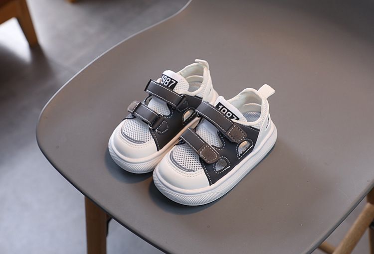 Sommer Neue Kinder Sport Sandalen für Jungen Atmungsaktive Mesh Koreanische Ausgabe Mädchen Hohl Bord Baby Schuhe_voghion.com