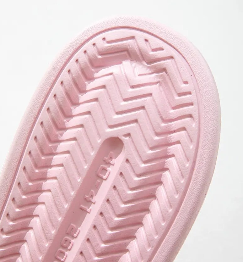 Cloud Slides für Damen, dicke Sohle, Damen-Duschhausschuhe, Badezimmer-Sandalen, superweiche, rutschfeste Kissen-Hausschuhe_voghion.com