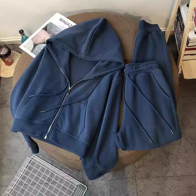 Damenbekleidung Weißer Herbst und Winter Neuer Freizeitanzug Studenten des College-Stils Lockerer Pullover Weites Bein Sport Zweiteiliger Anzug für Damen_voghion.com