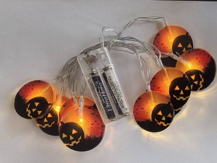 Halloween-LED-Lichterkette – 1,5 m/3 m, batteriebetrieben, gruseliges Dekor mit Kürbissen, Geistern, Fledermäusen und Spinnen, Warmweiß_voghion.com