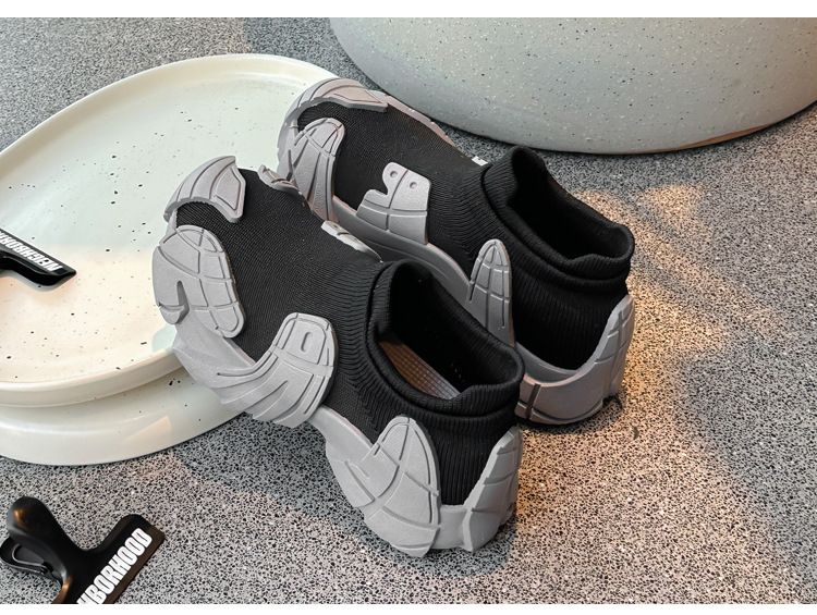 Børnesko Børnesokker sko 2024 efterår nye herre mellemlange slip-on børnesko på lager dame flyvende vævede casual antislip single_voghion.com