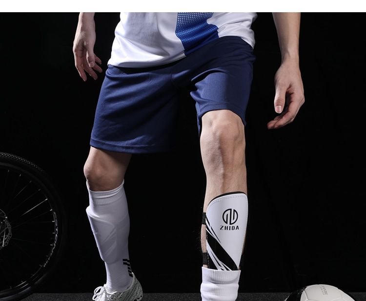 Professional Fixed Belt Football Shin Guards Men's Adult Children's Light Strap Shin Guards Anti Collision Baffle_voghion.com