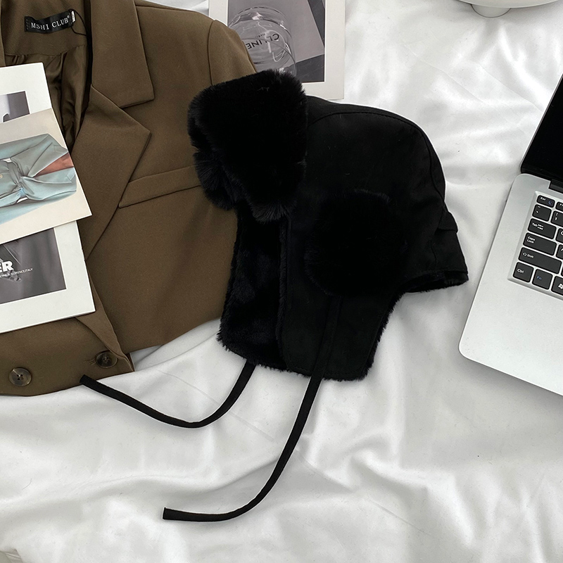 Designer men's flying hat for autumn and winter warmth, windproof skiing, Lei Feng hat, rabbit hair ear protection, duck tongue hat trend_voghion.com