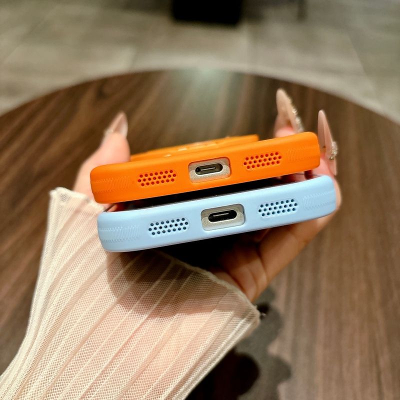 Support rotatif à 360° pour coque de luxe mate compatible avec la charge sans fil iPhone 17, 16, 15, 14, 13 et 12 Pro Max. Pare-chocs transparent._voghion.com