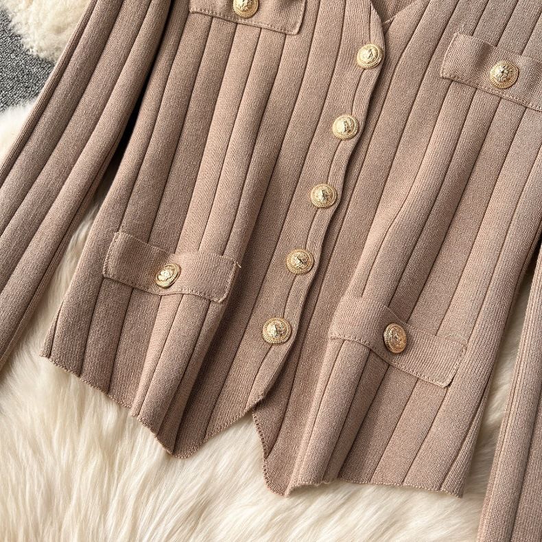 Women's Clothing Metal Buckle Vest Versatile Knitted Cardigan Wide Leg Pants Fashion Three Piece Set_voghion.com