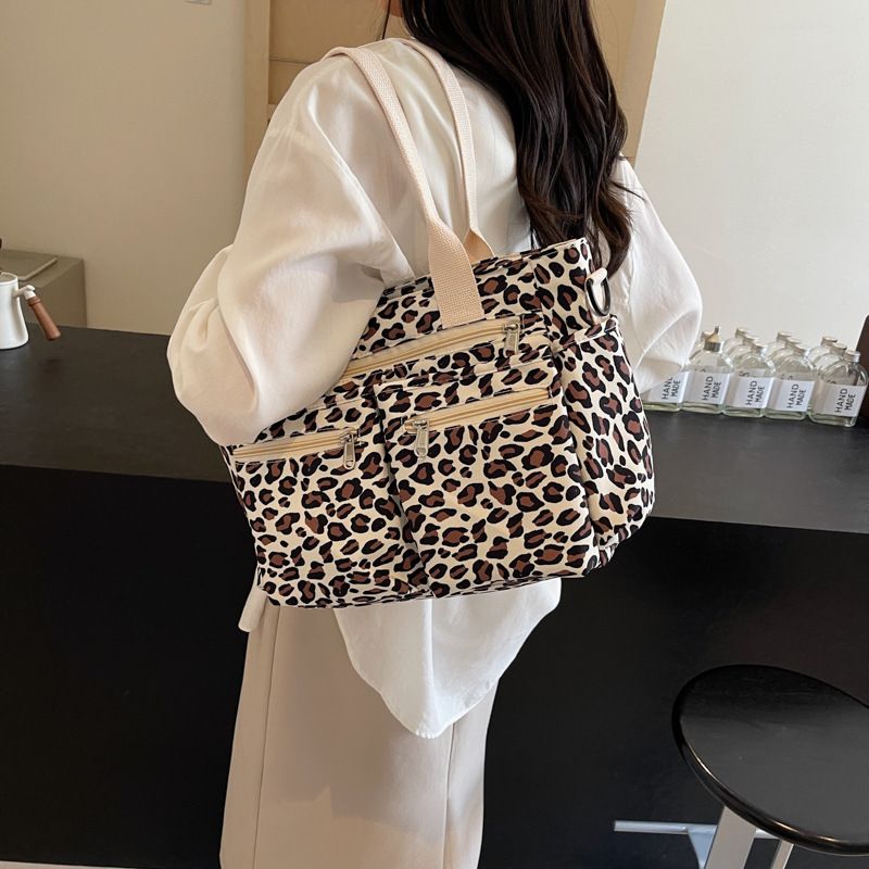 Large Capacity Leopard Print Tote For Women New Versatile Shoulder Crossbody Bag Mommy Handbag_voghion.com