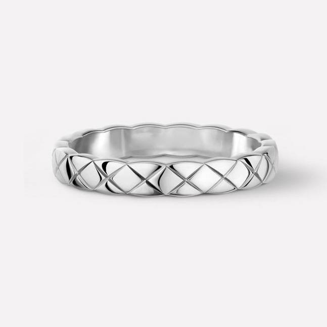 Inel cu model de diamant încrustat cu diamante, inele de cuplu din oțel titan auriu_voghion.com
