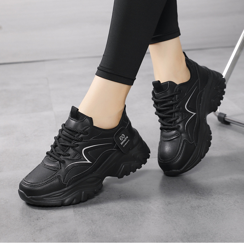 New mesh breathable casual shoes soft sole lightweight muffin running shoes_voghion.com