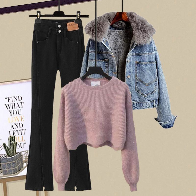 Damkläder Plus Size Dam höst- och vinterkostymer 2024 Nya förtjockade kappor Kvinnors mångsidiga stickade tröjor Jeans Tredelade kostymer_voghion.com