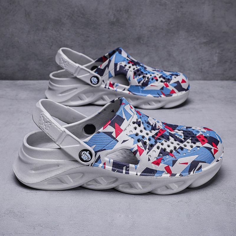 Household Semi Trailer Outdoor Camouflage Knife Sole Slippers, Beach Men's Hole Shoes, Versatile And Breathable One Line_voghion.com
