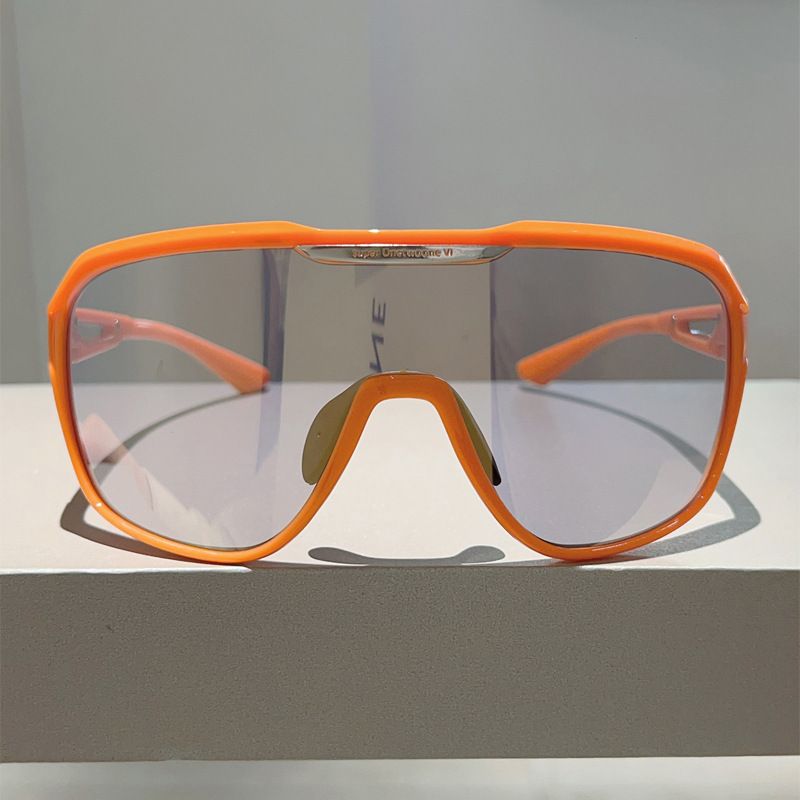 New Colorful Large Frame Integrated Outdoor Sports Cycling Sunglasses Mountaineering Skiing Windproof Goggles_voghion.com