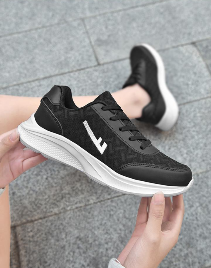 Women's sports summer mesh breathable lightweight running shoes, versatile soft soles, casual travel shoes for women_voghion.com