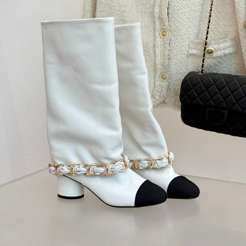 Botas femininas de salto alto Xiaoxiangfeng, novas botas de cano alto versáteis, com corrente, salto grosso e cano curto, 2025_voghion.com