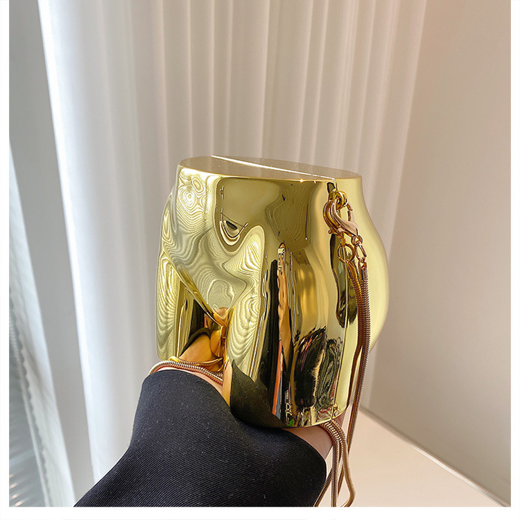 Niche Design Sier Pouch per rossetto Borsa da sera per donna Borsa per cuffie Borsa a tracolla con tracolla a catena in acrilico a forma di culo_voghion.com