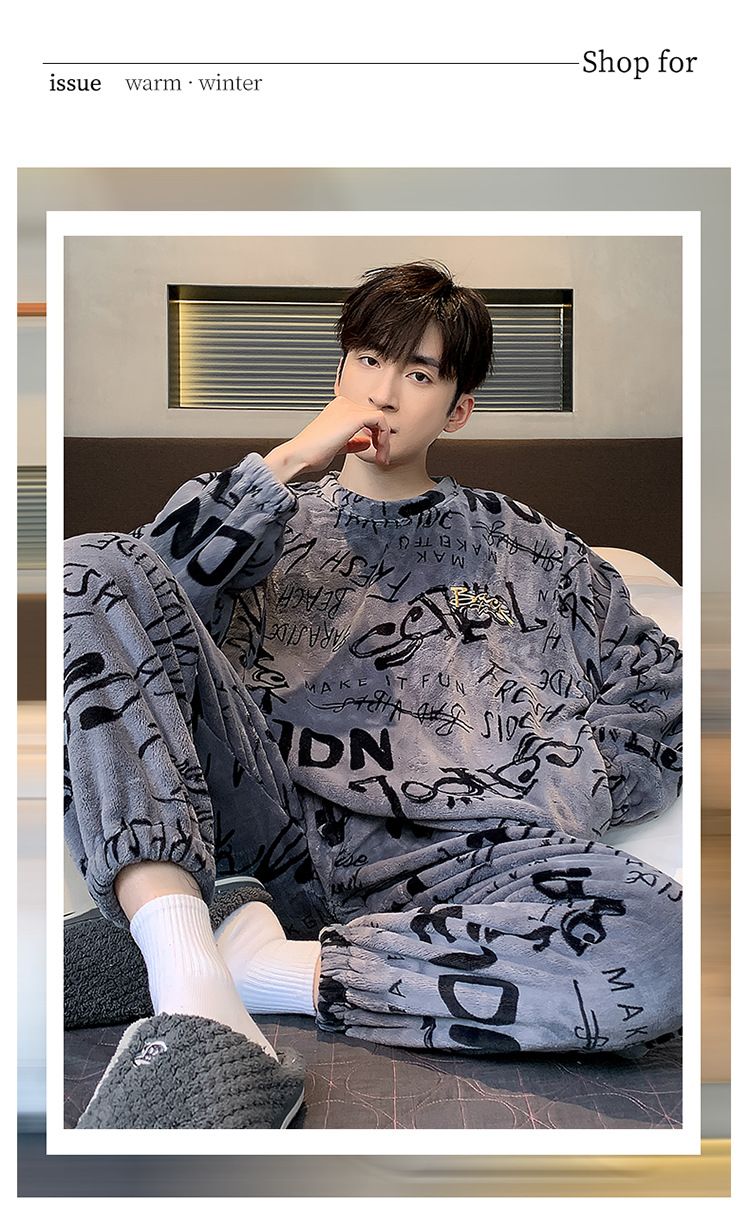 Korallensamt-Pyjamas aus dickem Plüsch für Herren im Herbst- und Winterstil, geeignet für Teenager zum Tragen im Freien_voghion.com