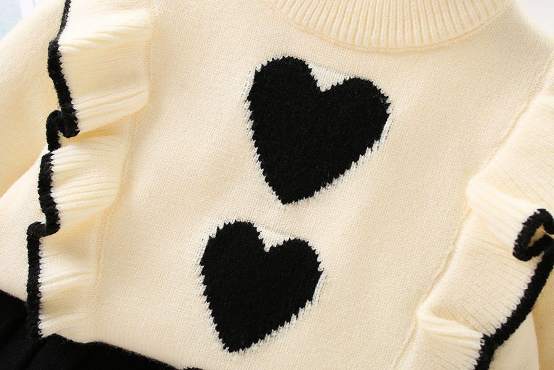 Pull pour fille 2024 automne/hiver nouveau style Swe et occidental bébé fille aime tricoter à manches longues jupe courte deux pièces_voghion.com