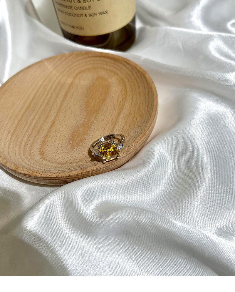 Bague de fiançailles en diamant carré princesse Super Flash Ascut jaune ouvert et léger de luxe_voghion.com