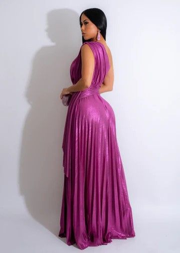 Nuovo abito da donna con gonna lunga a pieghe e colletto diagonale_voghion.com