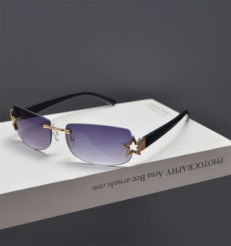 LazyZoom Occhiali da sole retrò rettangolari con montatura stretta, alla moda, per uomo e donna, con decorazione a stella a cinque punte_voghion.com