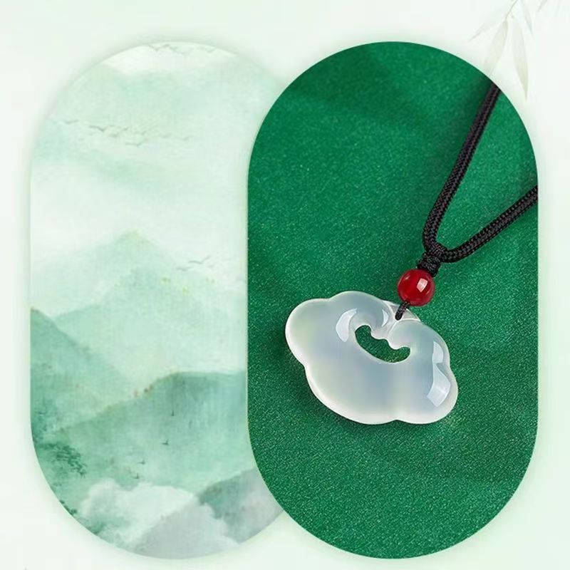 Natural Agate Peace Pendant, Chinese-style White Ice Jade Crystal Cloud-shaped Wish Charm For Couples, Couple's Collar Necklace, Jade Gift Pendant_voghion.com